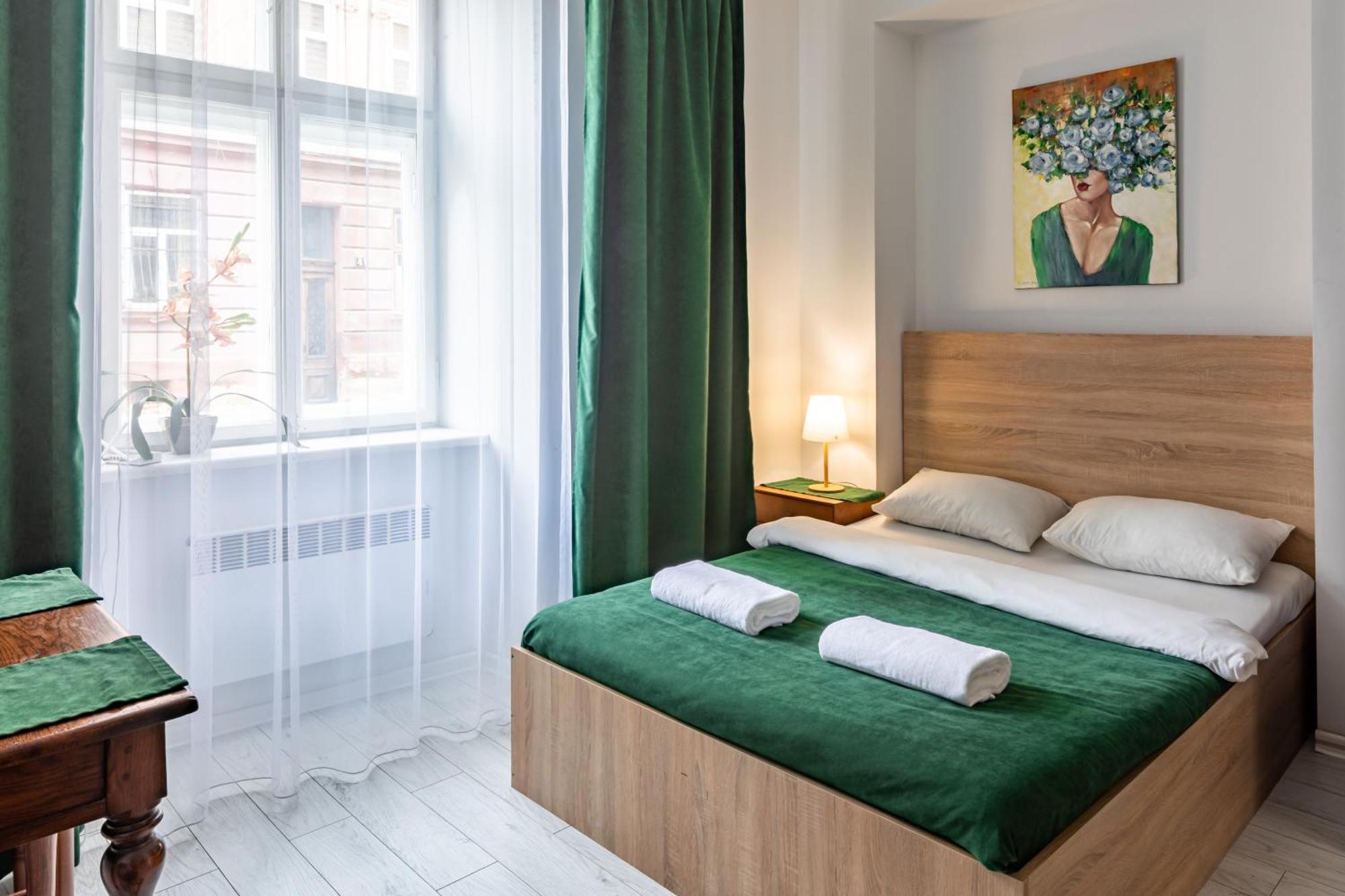 Apartment On Virmens'Ka Street Leopoli Esterno foto